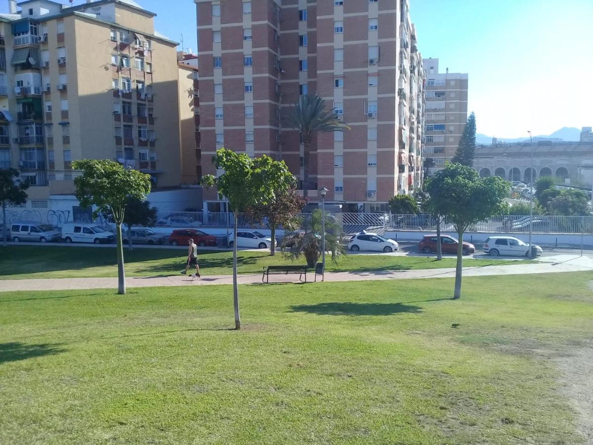 4 Dorm Cerca De Playa Y Centro Ciudad Apartment Malaga Ngoại thất bức ảnh